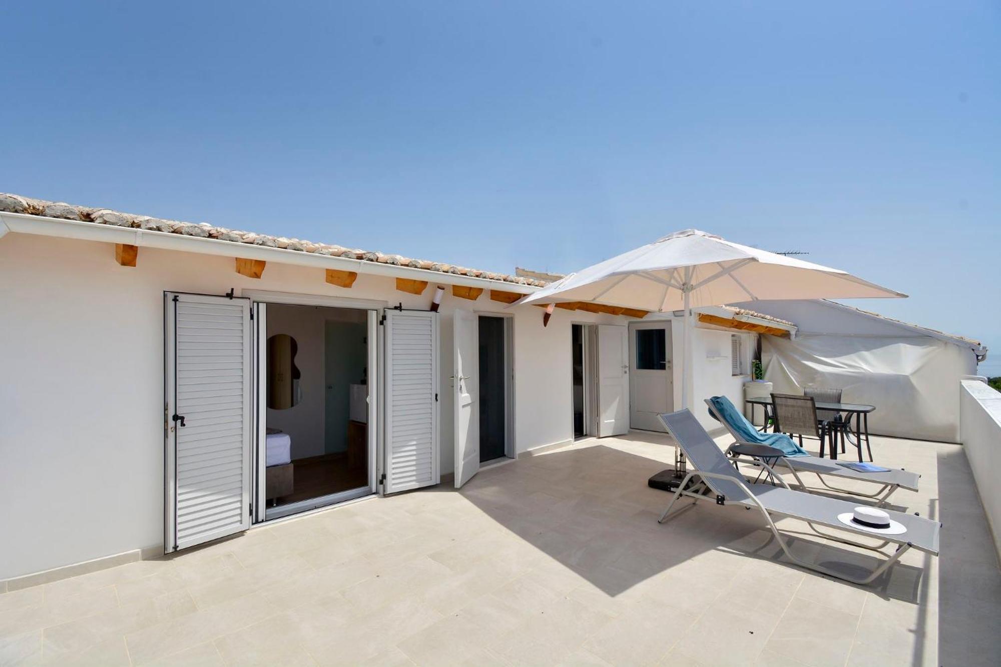 Corfu Town West Apartment Exterior photo